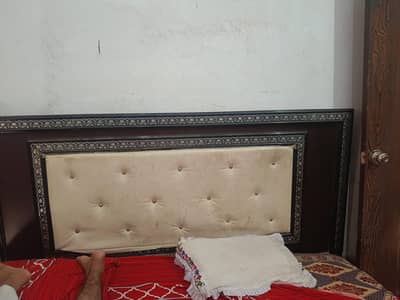 bed lamari sale k lye available hen kotri meu