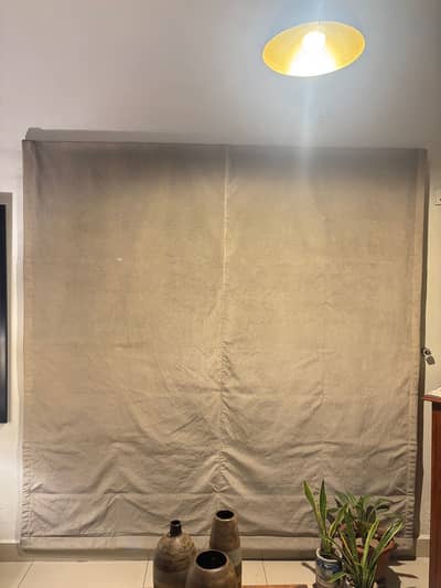 UsedCurtains/HomeDécorCurtains/CenterTable/CenterTableinGoodCondition