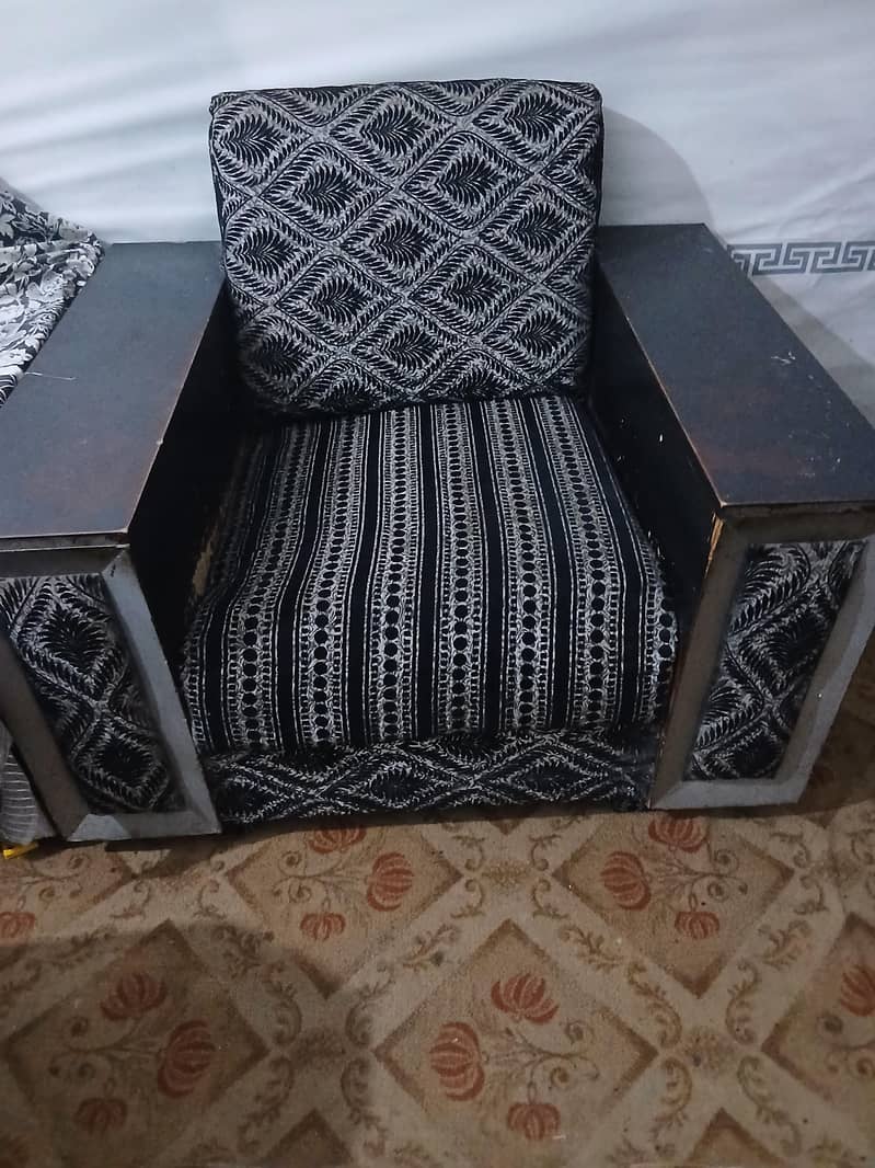 5 Seater Sofa Set 1