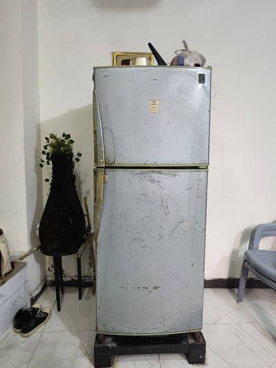 DAWLANCE FRIDGE
