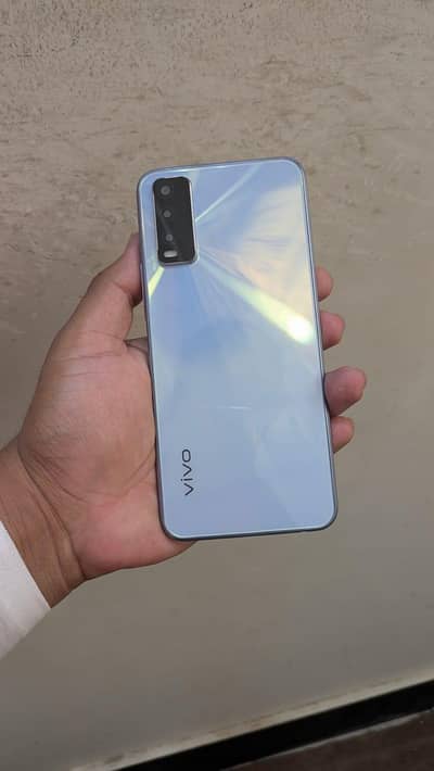 Vivo y20 4+64 all ok 03195212208 Pta official approved