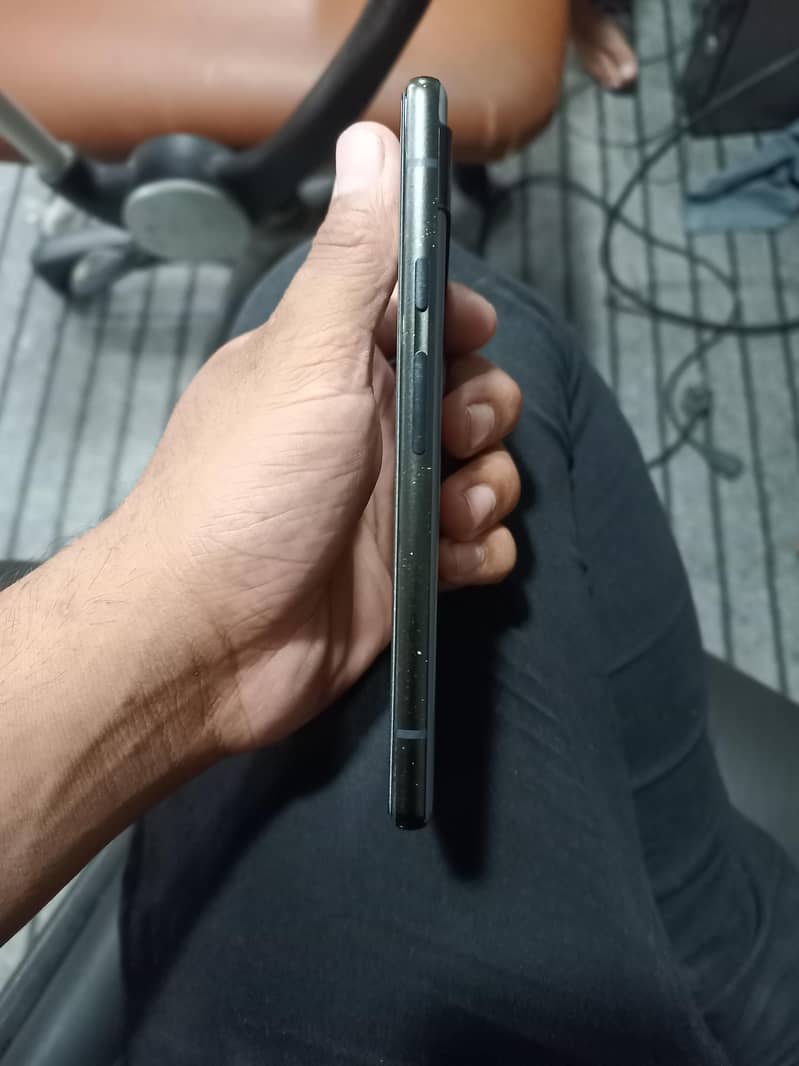Google Pixel 6a 5