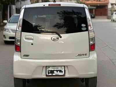 Daihatsu Move 2011