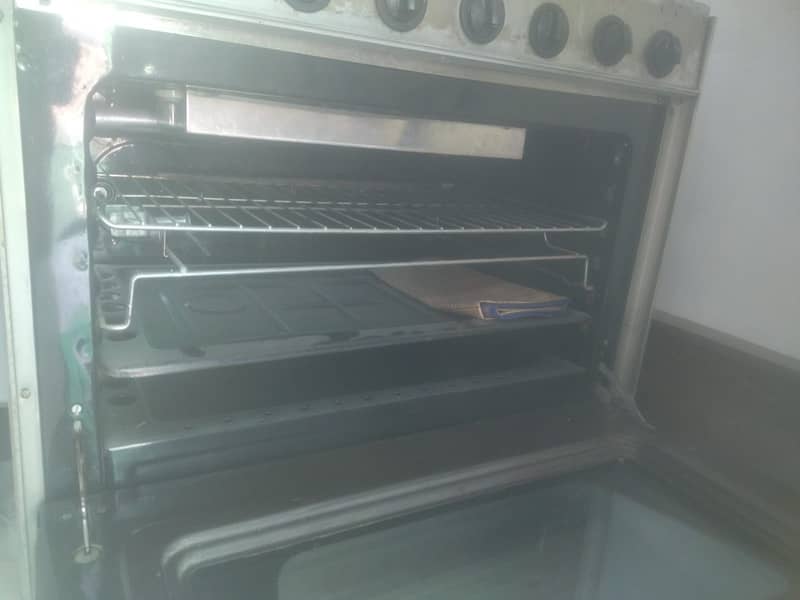 Cooking range 2