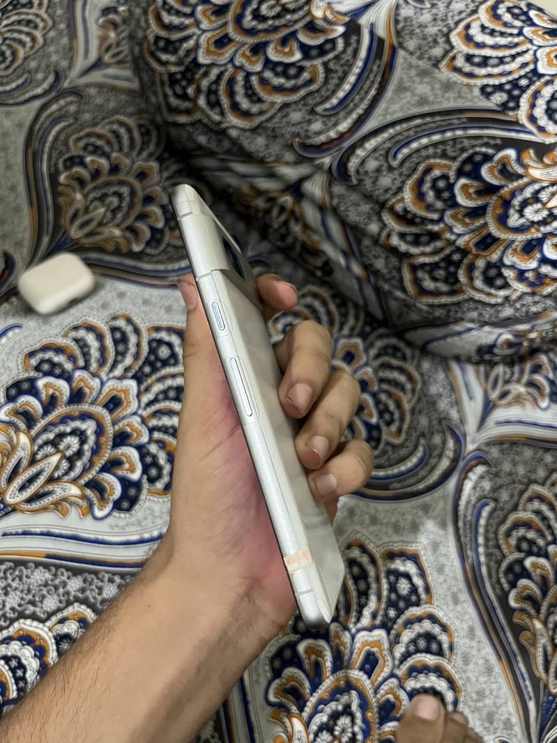 Google Pixel 7 2
