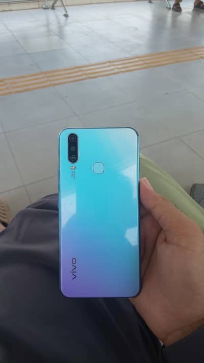 Vivo Y17