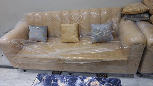 Sofa Set 5 seater bilkul new condition ha not used