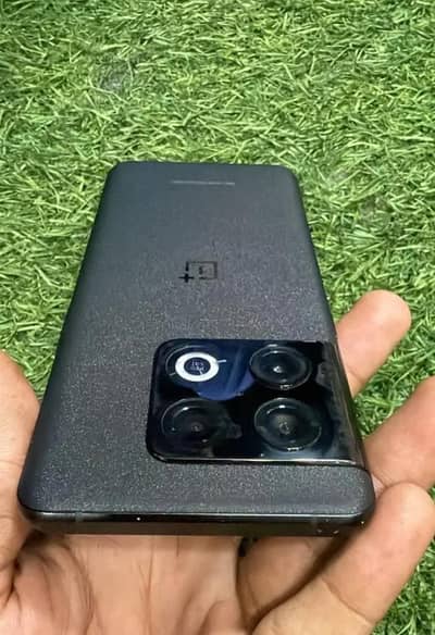 One Plus 10T