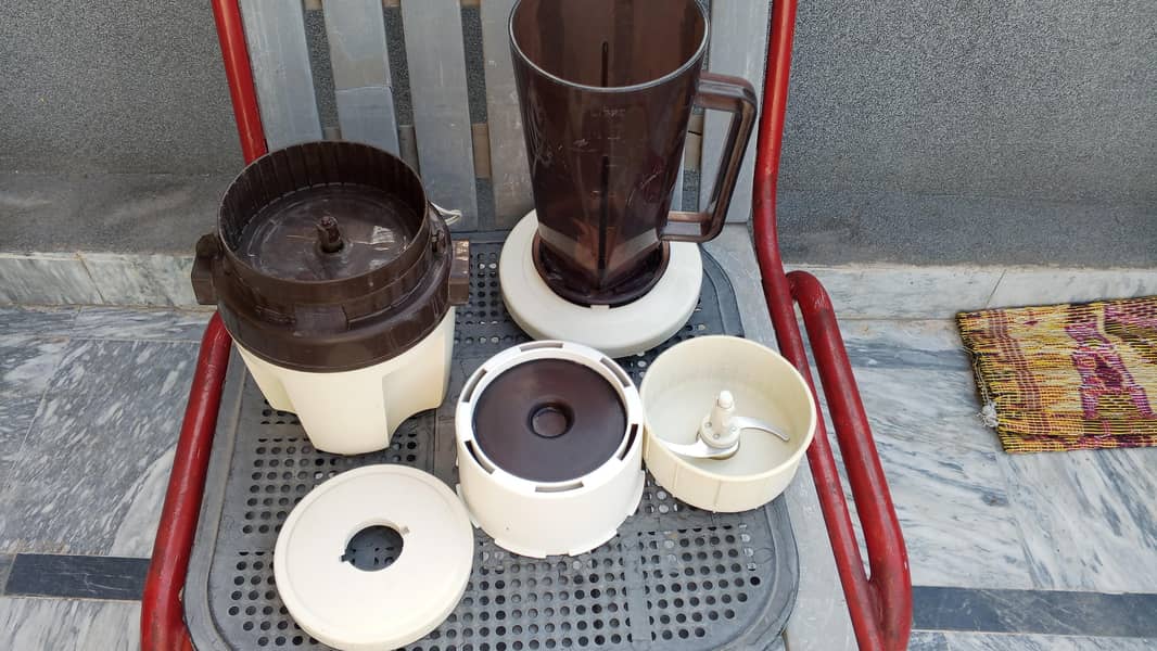 Juicer plus Chopper 2