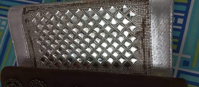 New Pack of 3 Clutches