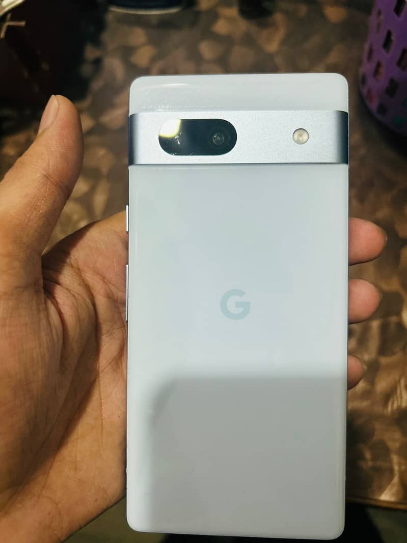 Google Pixel 7a 1