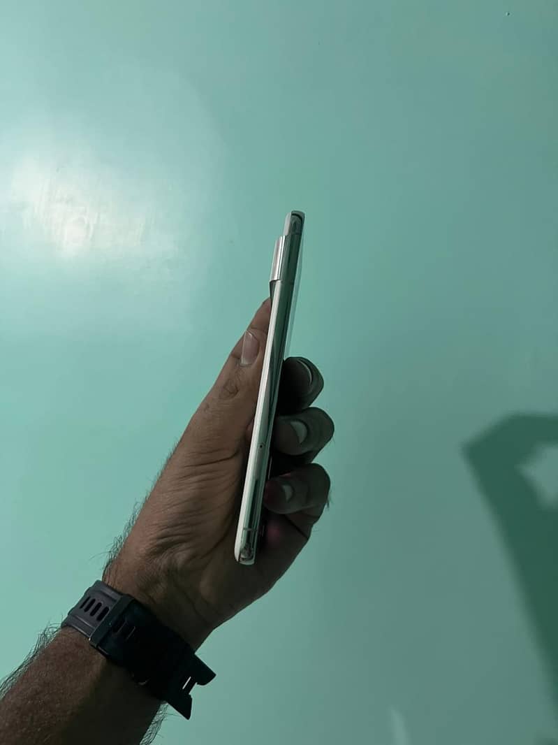 Google Pixel 8 Pro 0