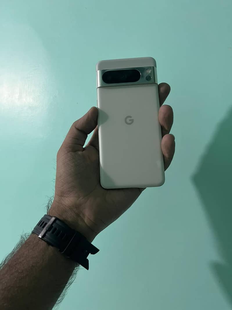 Google Pixel 8 Pro 2