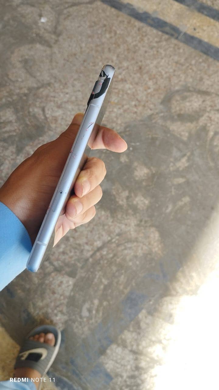 Google Pixel 7a 3