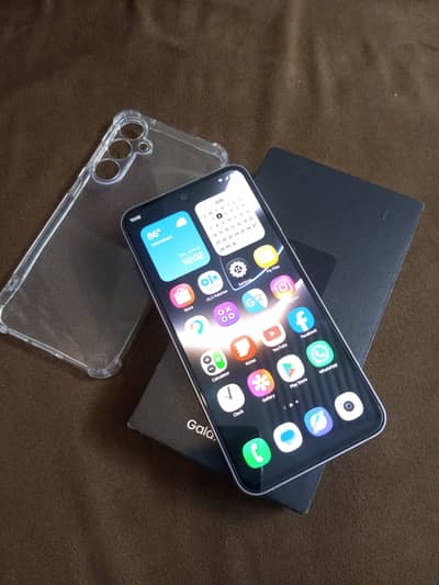 Samsung Galaxy S23 FE 8/128GB Non PTA Factory Unlocked With Box