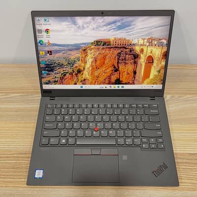 Lenovo Thinkpad core i5 8th Gen, Touch 1080p screen | 10/10 all ok