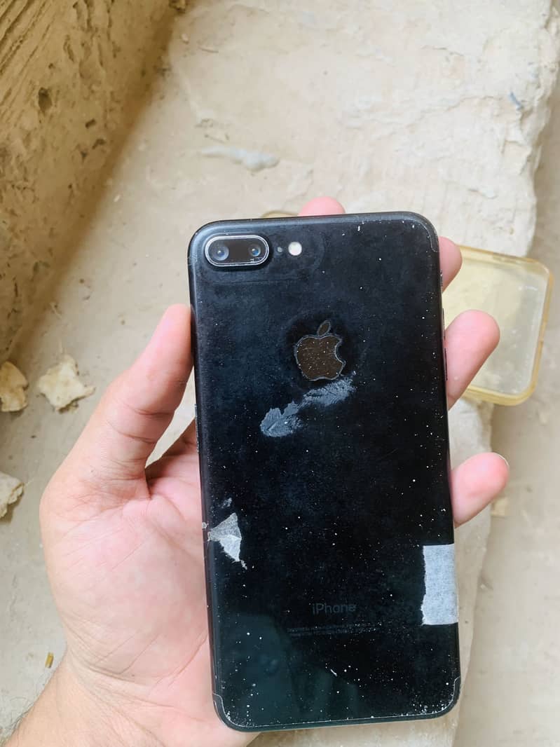 Apple iPhone 7 Plus 7