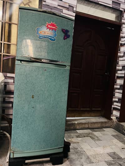 Refrigerator for sale best condition best cooling