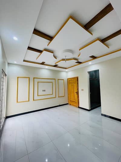 10 Marla Brand New Full House Available For Rent In Jubilee Town