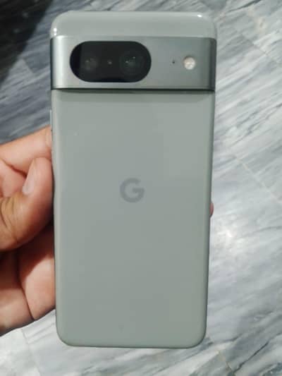 Google Pixel 8