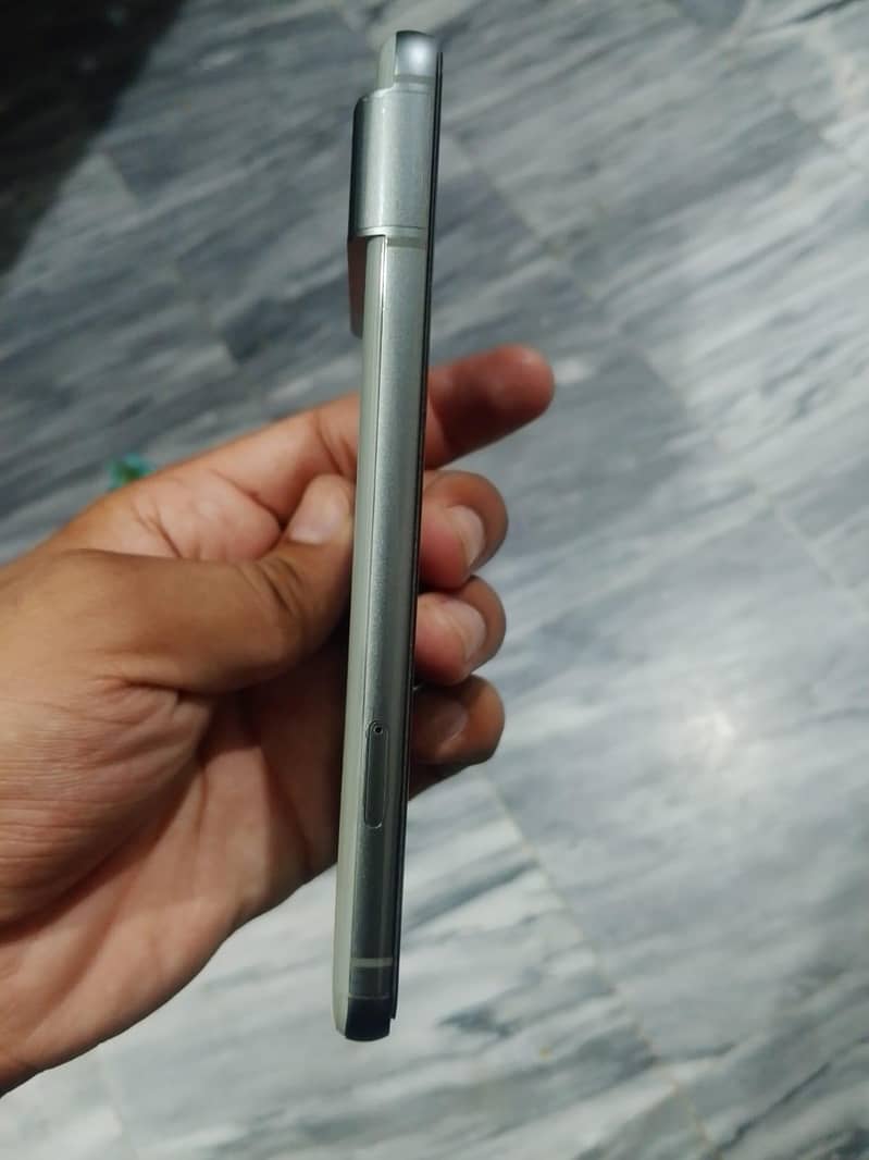 Google Pixel 8 1