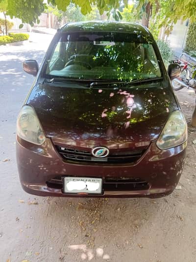 Daihatsu Mira 2012