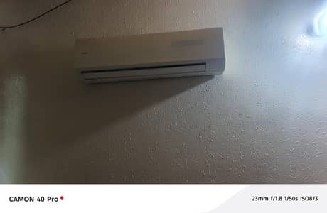 Haier 1.5 Ton with perfect condition and colling along with all access