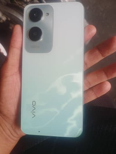 Vivo Y18