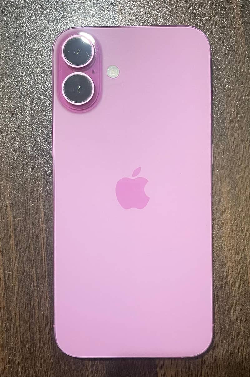 Apple iPhone 16 Plus 0