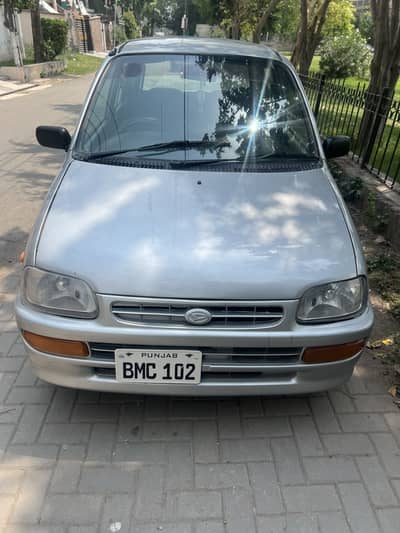 Daihatsu Cuore 2003