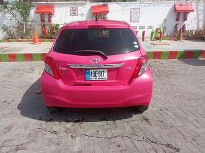 Toyota Vitz 2013