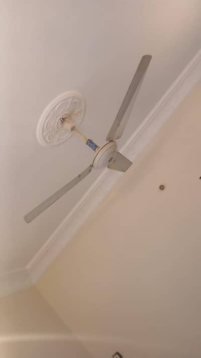 good condition selling fans