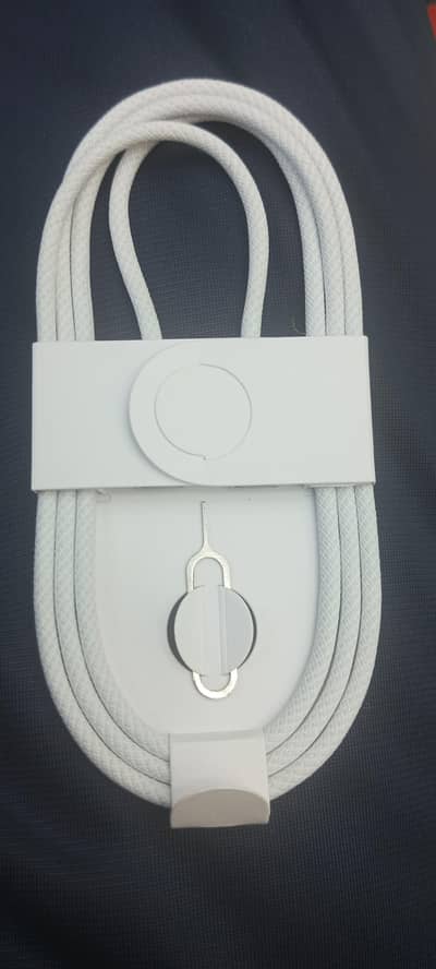 IPhone 16 pro max Charger Type C (Brand New)
