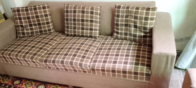 3,2,1 seter sofa set in good condition