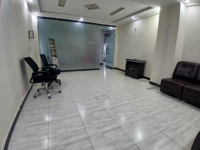 275 Sq-Ft Commercial Office on 2nd Floor Main Bolouvard, Bahria Town Lahore
