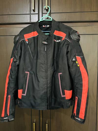 Amur motorcycle jacket with safety padding almost new
