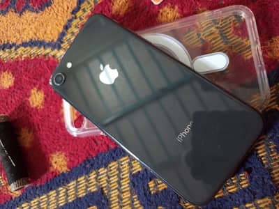 Apple iPhone 8
