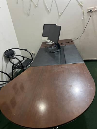 office Master Table Few month used