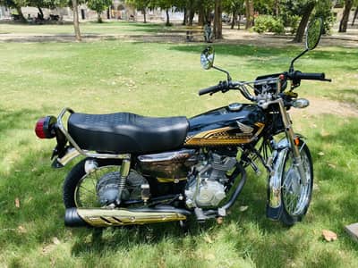 Cg Honda 125cc SE Black gold Edition 2025 Model
