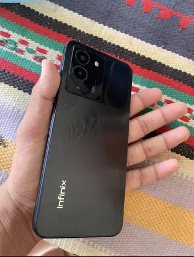 Infinix Note 12