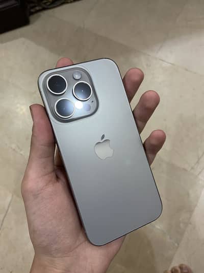 Apple iPhone 15 Pro