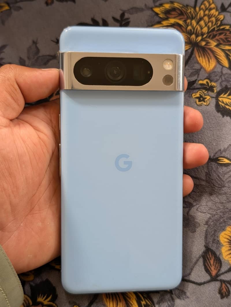 Google Pixel 8 Pro 1