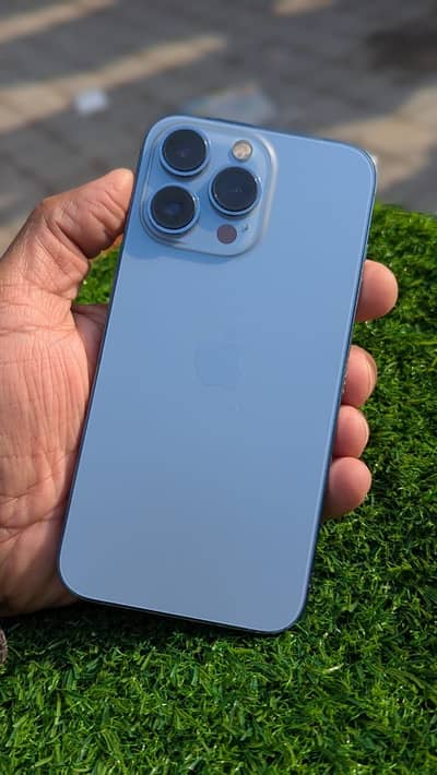 Apple iPhone 13 Pro