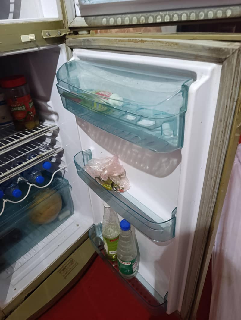 Refrigerator (waves) 3