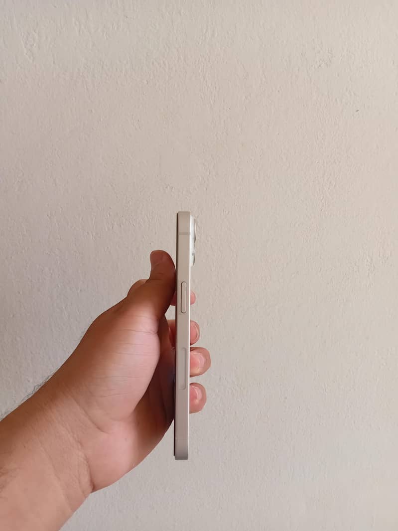iPhone 14 2