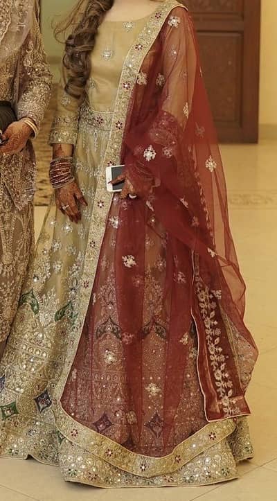 Bridal dress