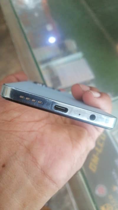 Infinix Note 30