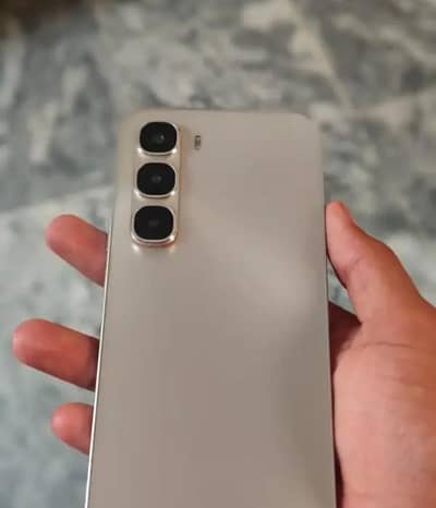 Infinix Hot 60 Pro warranty with box
