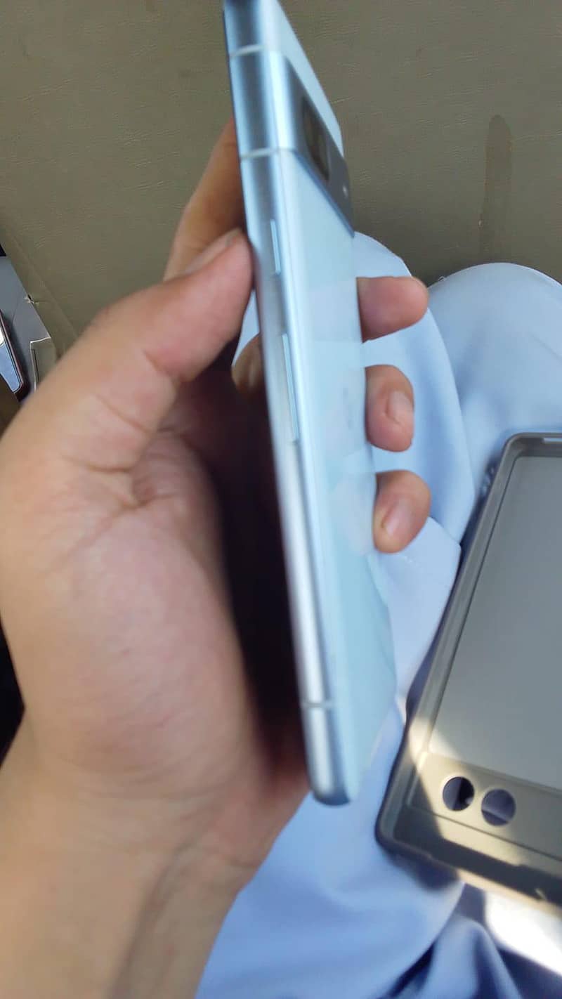 Google Pixel 7a 6