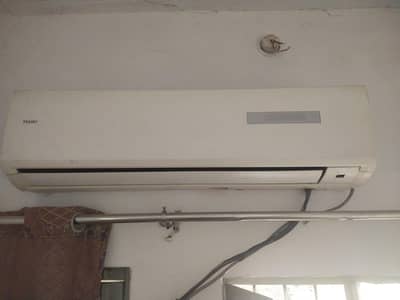Haier 1.5 ton split Ac